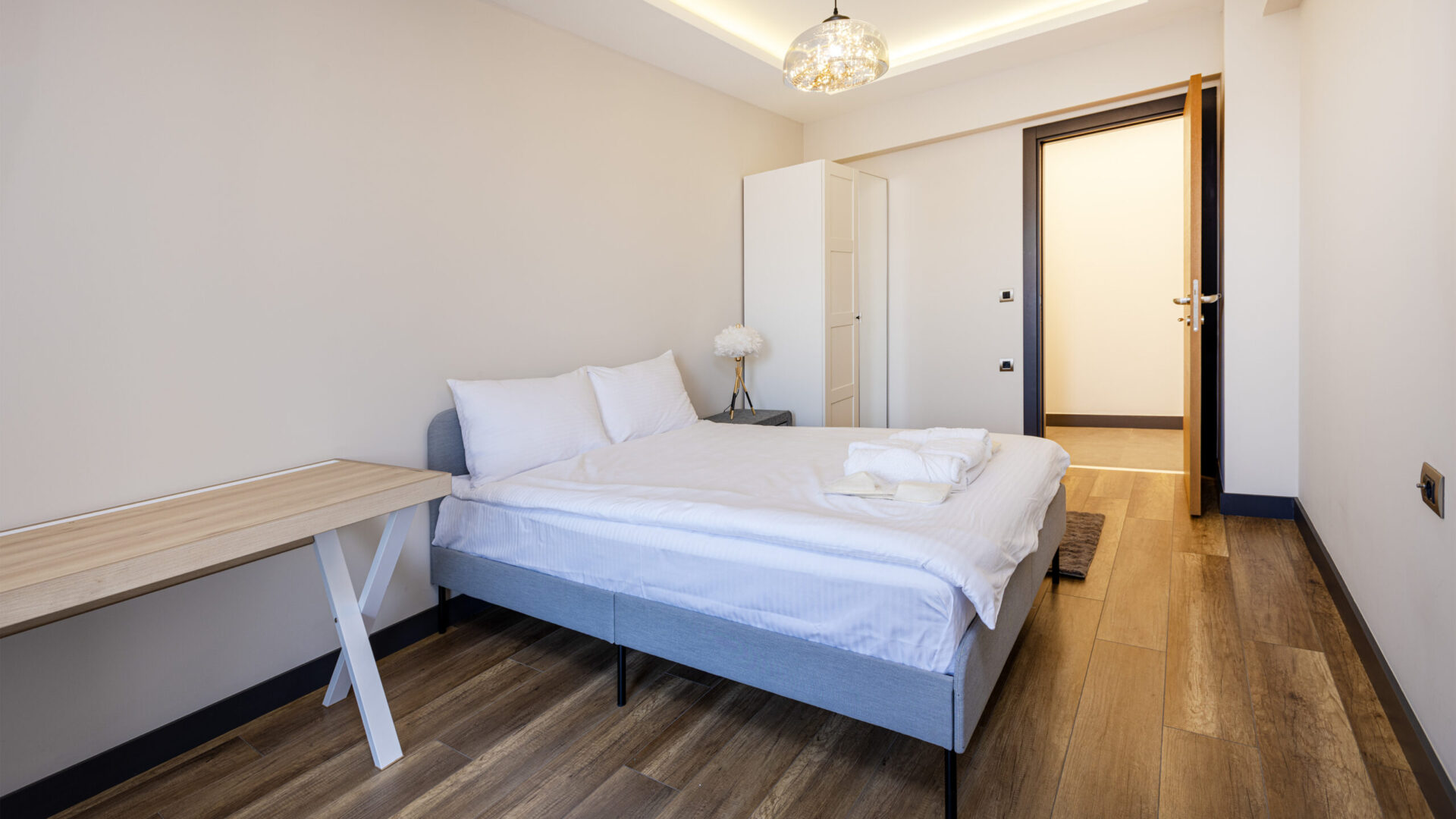 072A0887 Scaled 1920x1080